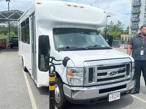 Certified 2017 Ford E-350 and Econoline 350 Super Duty w/ Shuttle Bus Prep Package image 3