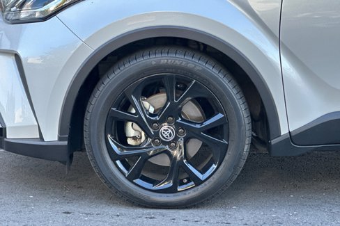 Used 2022 Toyota C-HR Nightshade image 11