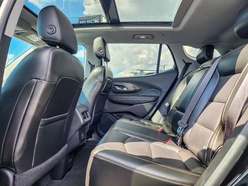 Used 2020 GMC Terrain SLT w/ Preferred Package image 9