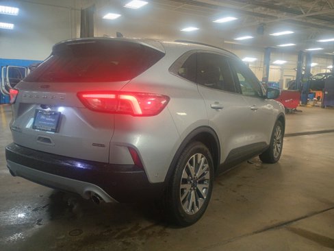 Certified 2020 Ford Escape Titanium image 13