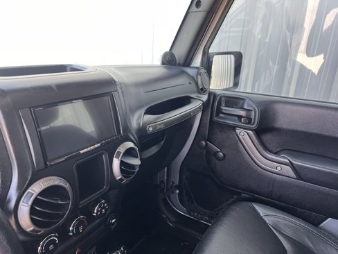 Used 2014 Jeep Wrangler Sport image 20