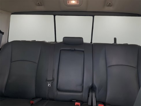 Used 2017 RAM 1500 Laramie w/ Convenience Group image 32