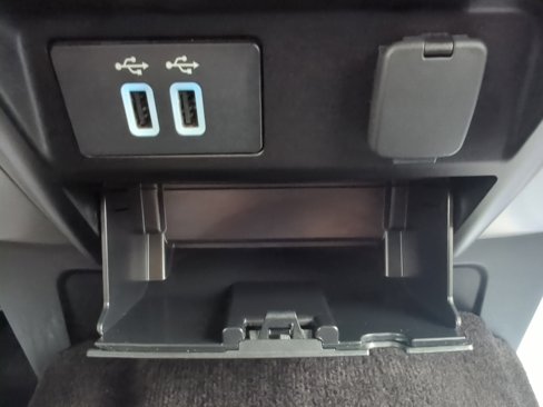 Used 2016 Ford F150 Lariat w/ Equipment Group 501A Mid image 32