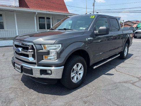 Used 2015 Ford F150 XLT image 3
