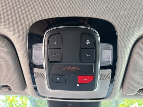 Used 2023 Hyundai Santa Fe SEL image 32