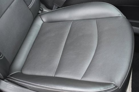 Used 2024 GMC Terrain SLT image 23