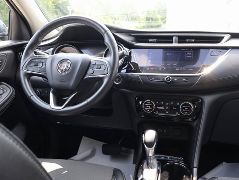 Used 2021 Buick Encore GX Select image 27