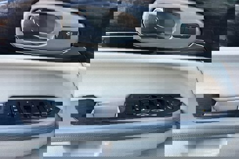 Used 2016 Buick Enclave Leather image 12