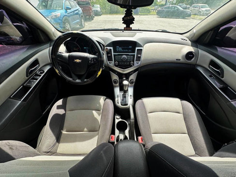 Used 2015 Chevrolet Cruze LS image 14