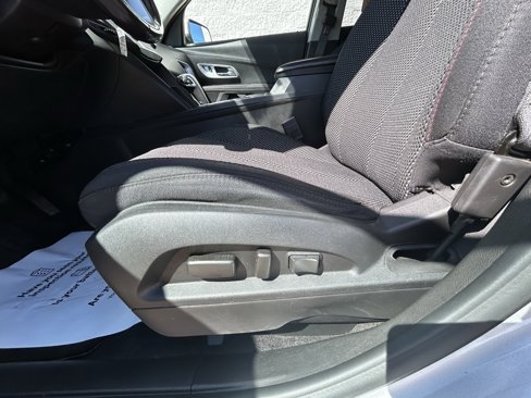 Used 2015 Chevrolet Equinox LT w/ Driver Convenience Package image 15
