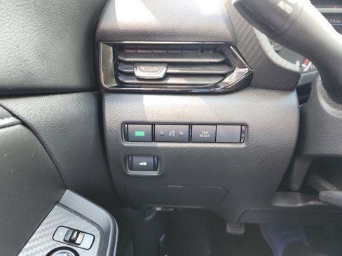 Used 2025 Nissan Sentra SV w/ All-Weather Package image 33