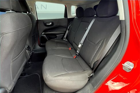 Used 2020 Jeep Compass Sport image 21