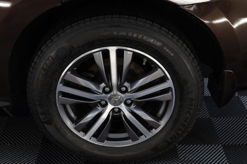 Used 2019 INFINITI QX60 Luxe w/ Essential Package image 43