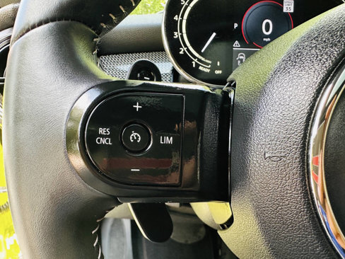 Used 2023 MINI Cooper S image 40