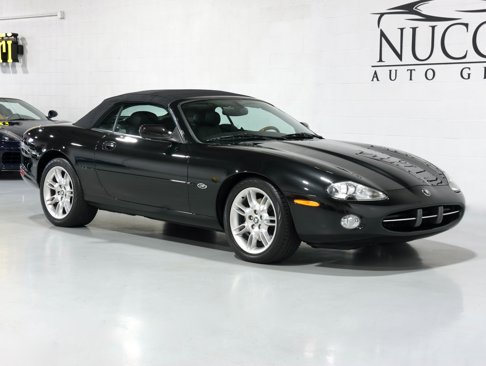 Used 2001 Jaguar XK8 Convertible image 17