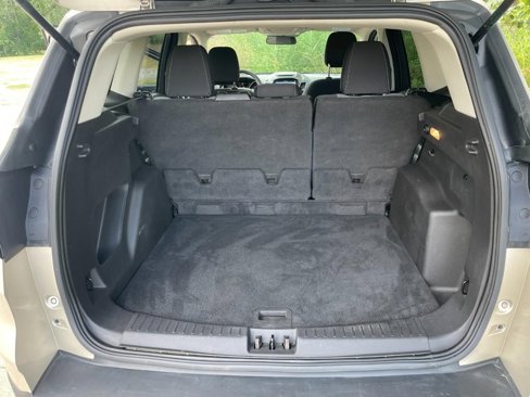 Used 2018 Ford Escape SE image 10