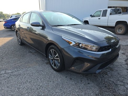 Used 2023 Kia Forte LXS w/ LXS Technology Package image 8