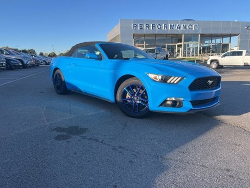Used 2017 Ford Mustang Premium image 2
