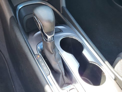 Used 2022 Chevrolet Malibu LT image 18