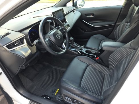 Used 2022 Toyota Corolla XSE image 8