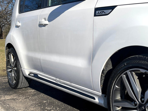 Used 2016 Kia Soul + w/ Soulful Package image 10