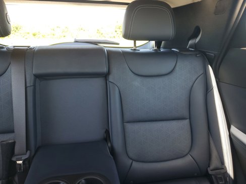 Used 2023 Chevrolet Bolt EUV LT w/ Convenience Package image 14