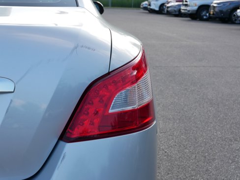 Used 2009 Nissan Maxima 3.5 SV w/ Cold Pkg image 17