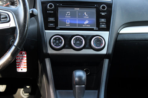 Used 2016 Subaru Crosstrek 2.0i Premium image 10