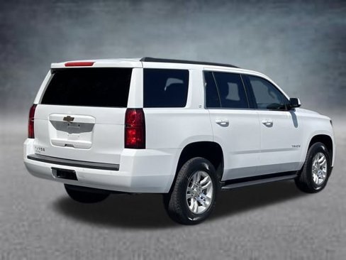Used 2019 Chevrolet Tahoe LT image 3