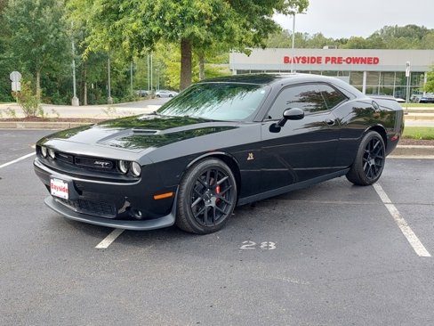 Used 2015 Dodge Challenger R/T Scat Pack w/ Scat Pack Appearance Package image 7