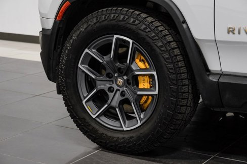 Used 2023 Rivian R1S Adventure image 62