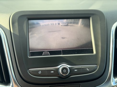 Used 2022 Chevrolet Equinox LT image 19