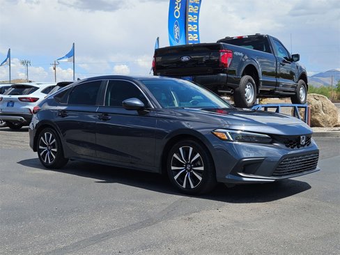 Used 2024 Honda Civic EX-L image 3