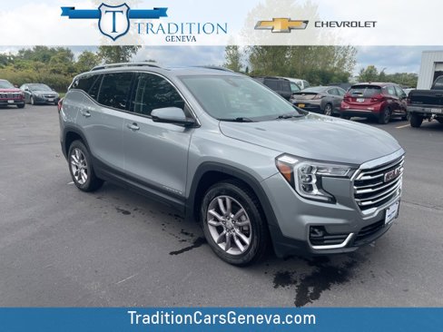 Used 2023 GMC Terrain SLT image 1
