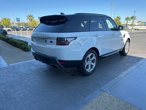 Used 2020 Land Rover Range Rover Sport HSE image 5