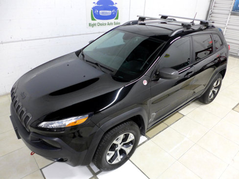 Used 2018 Jeep Cherokee Trailhawk w/ Quick Order Package 27L image 78