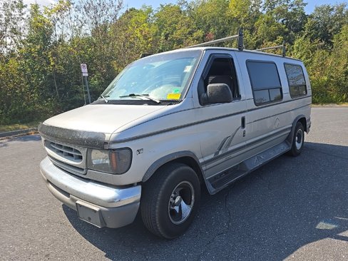 Used 1999 Ford E-150 and Econoline 150 image 7