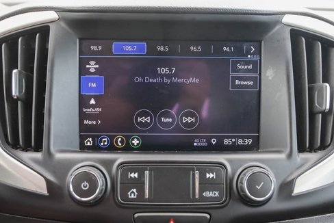 Used 2020 GMC Terrain SLT image 25