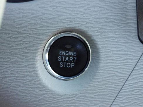 Used 2014 Toyota Sienna XLE image 42