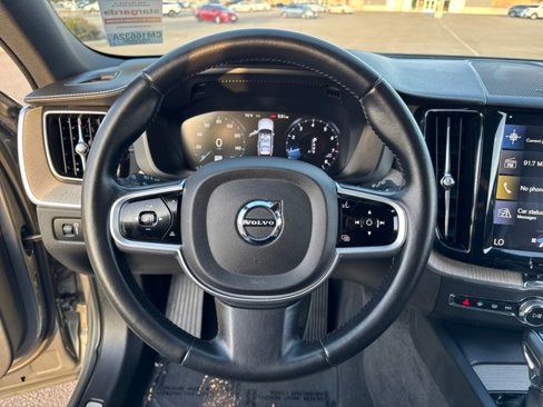Used 2019 Volvo XC60 T5 Inscription image 7