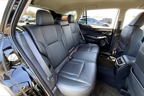 Used 2022 Subaru Outback Limited image 22