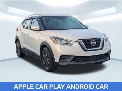 Used 2020 Nissan Kicks SV image 4