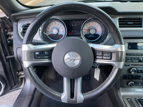 Used 2011 Ford Mustang GT Premium w/ Comfort Pkg image 32