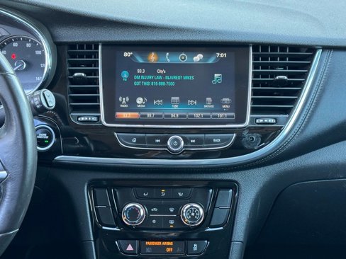 Used 2020 Buick Encore Preferred image 17