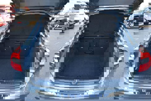 Used 2018 Mercedes-Benz GLA 250 4MATIC image 8