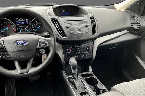 Used 2018 Ford Escape SE image 3