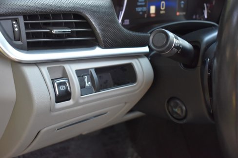 Used 2017 Cadillac XTS Luxury image 27