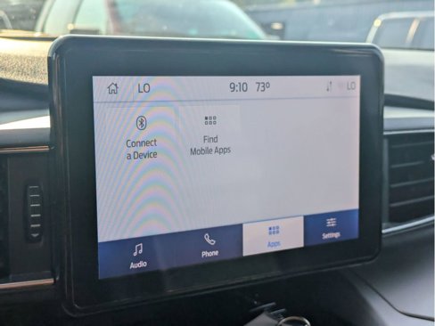 Certified 2022 Ford Explorer XLT w/ Equipment Group 202A image 25
