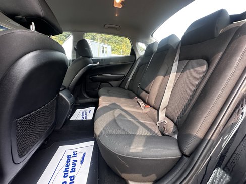 Used 2020 Kia Optima LX image 18