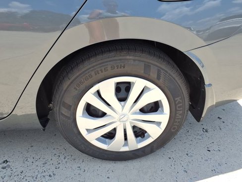 Certified 2025 Nissan Versa S image 22